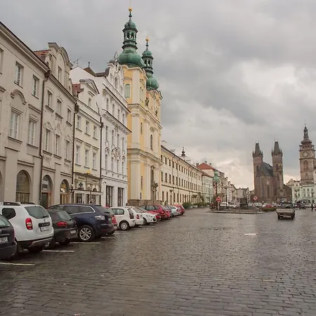 Velke Namesti